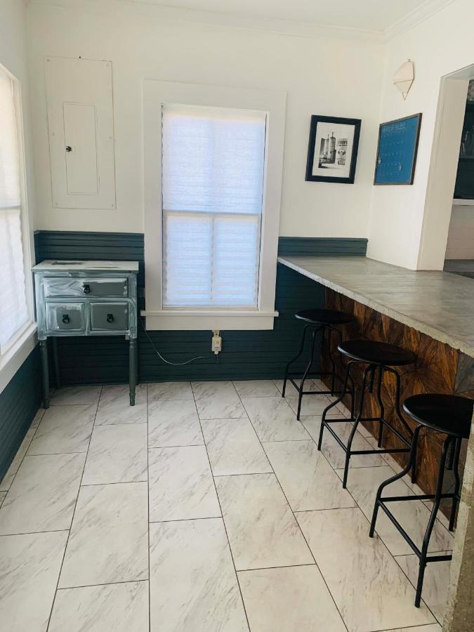 Private Room Downtown - Full House Access Lafayette Exteriör bild